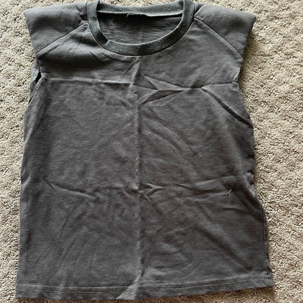 Cute Gray Top with Shoulder Pads!